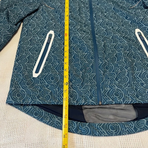 Micheal Kors jacket - Picture 4 of 8